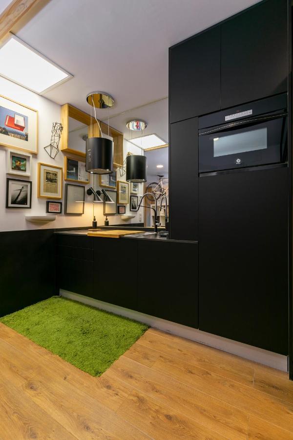 Homeabout Madrid Rio Apartment Екстер'єр фото